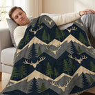Cozy Deer & Mountain Pattern Fleece Blanket, Soft Warm Winter Cover for Home or Gift